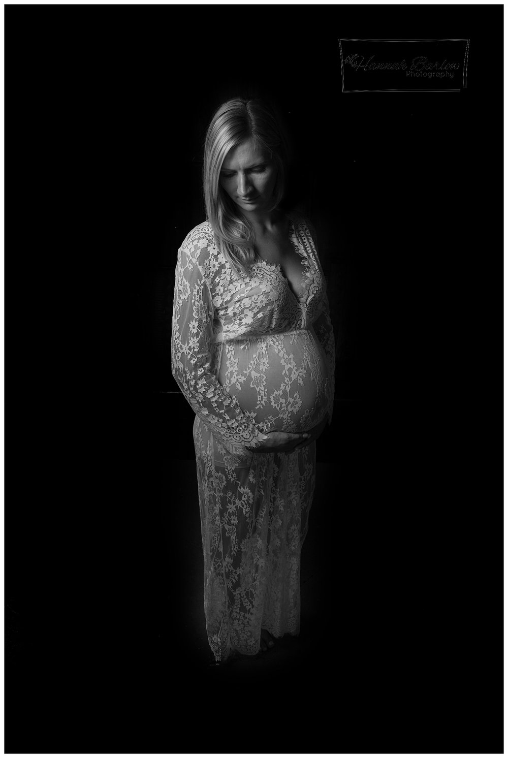  Black and White Maternity Photo Wellsburg, WV 