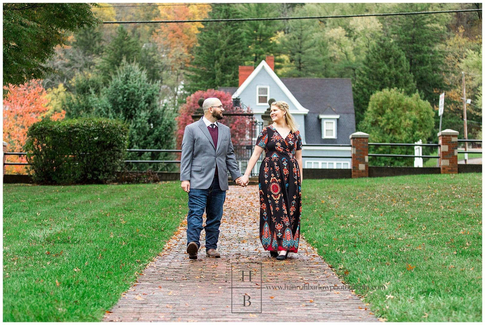 Wheeling Fall A Rainy, Fall, Wheeling Engagement Session - Hannah Barlow Photography